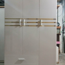 Tủ Nhựa 3 Cánh Viền Vàng TA333